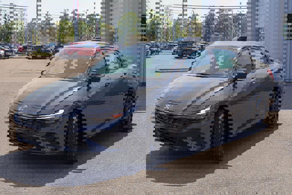 New 2026 Hyundai Elantra Sport image 28