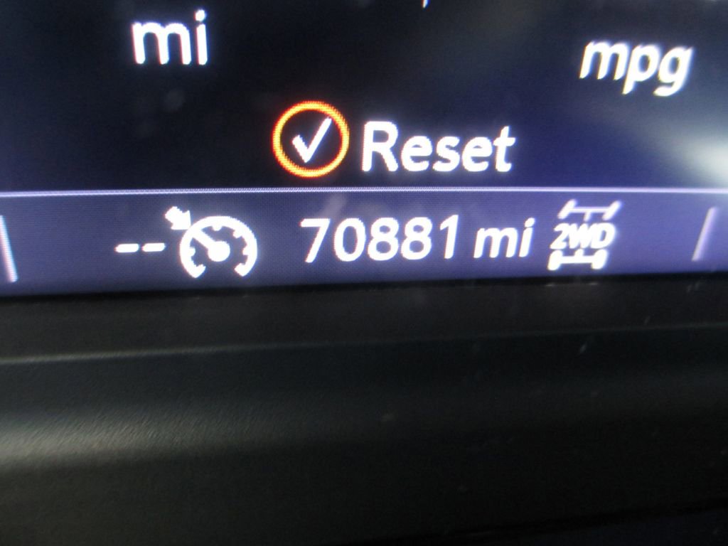 Used 2021 Chevrolet Silverado 1500 LT image 32