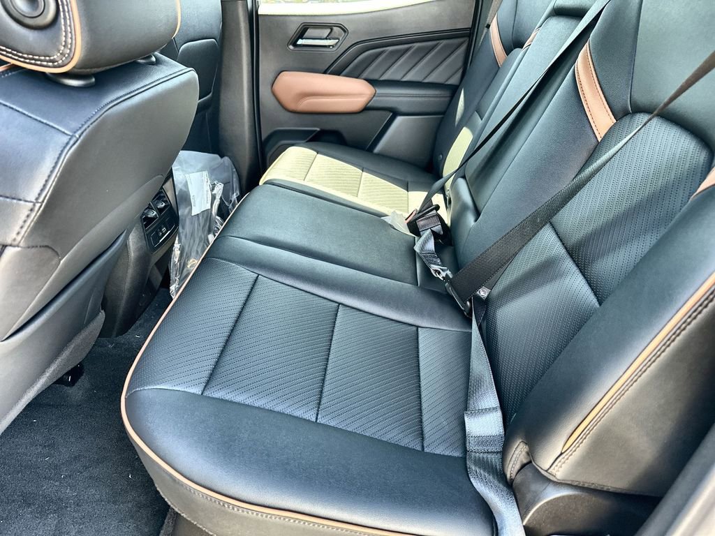 New 2026 GMC Canyon AT4 w/ Technology Plus Package AWD/4WD image 16