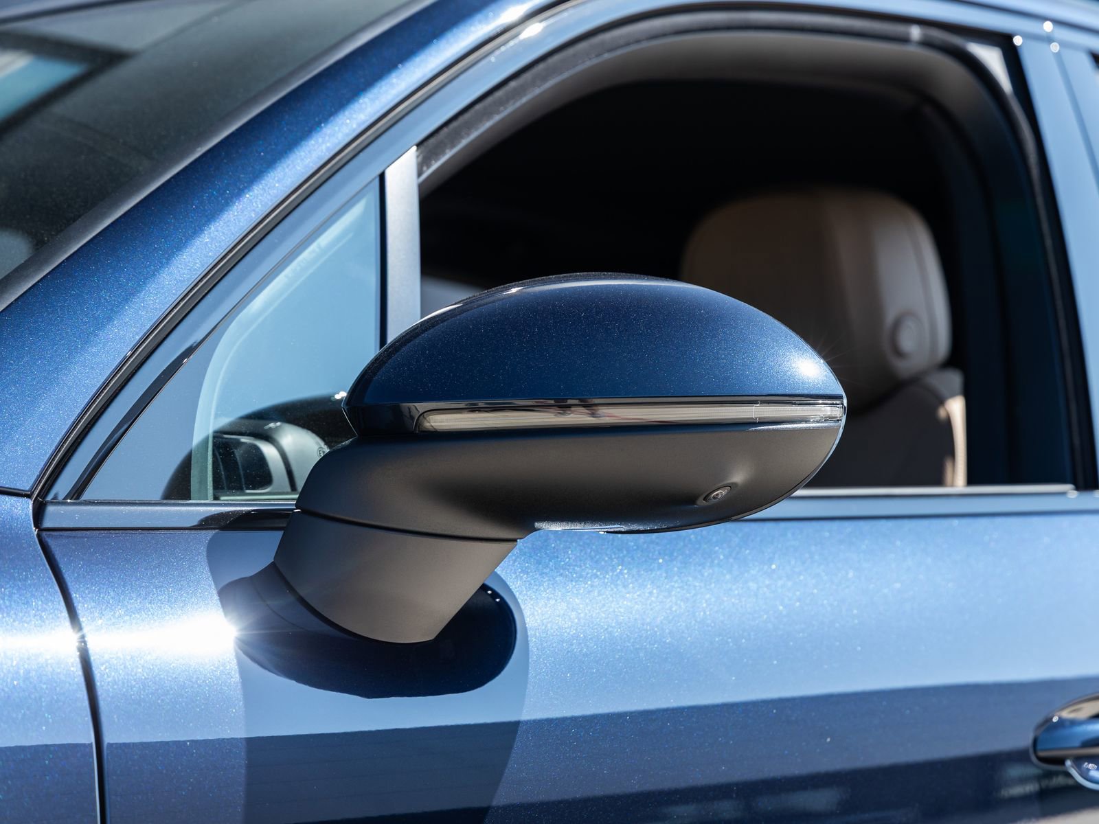 Certified 2025 Porsche Cayenne S AWD/4WD image 17