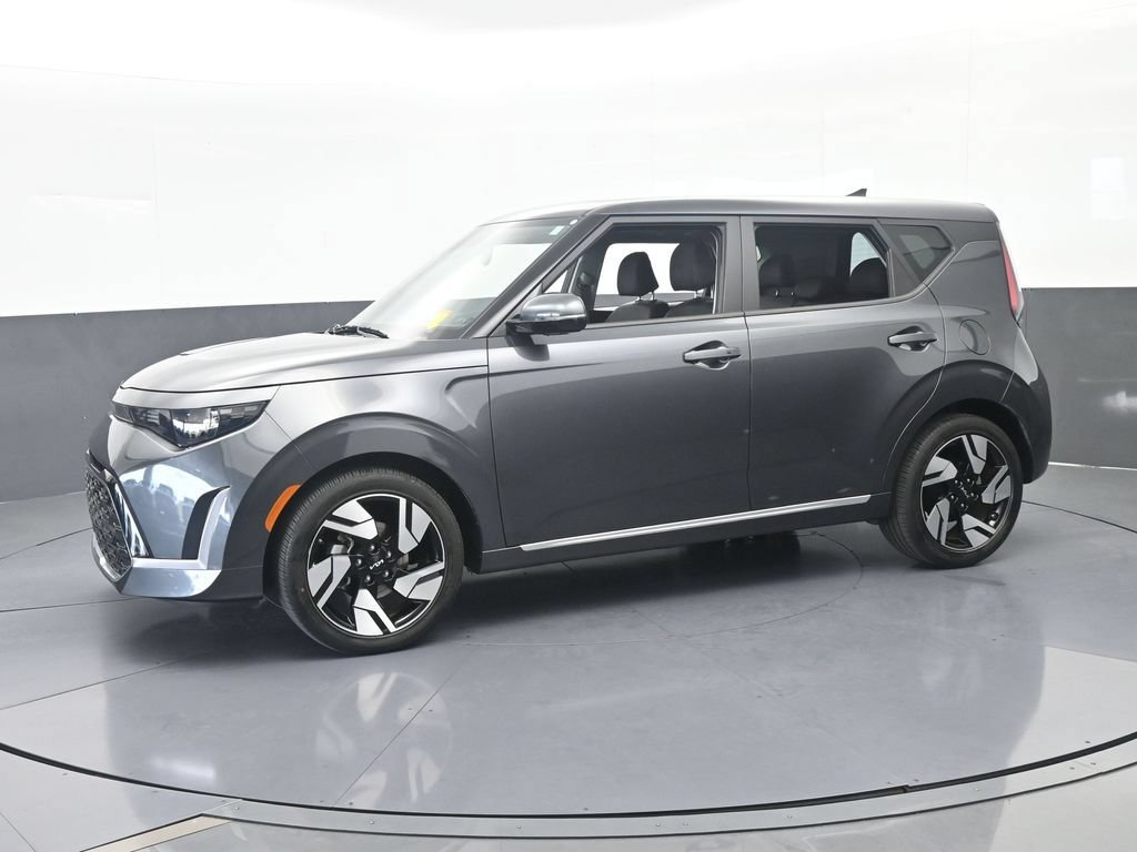 Used 2024 Kia Soul GT-Line FWD video 2