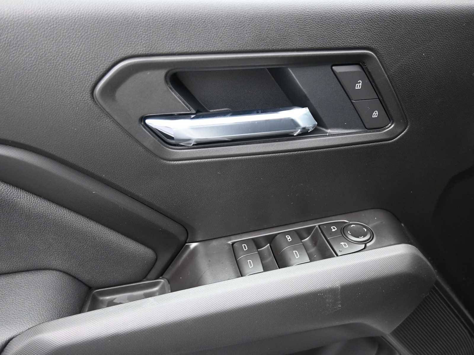 New 2026 GMC Canyon Elevation w/ Convenience Package image 10