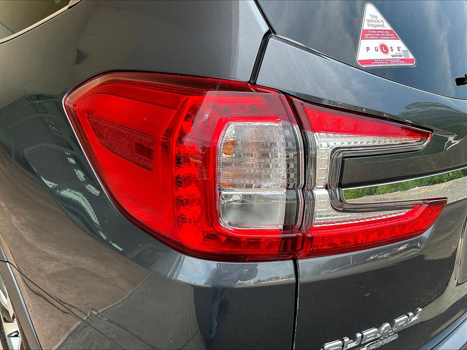 Used 2024 Subaru Ascent Premium w/ Convenience Package AWD/4WD image 23
