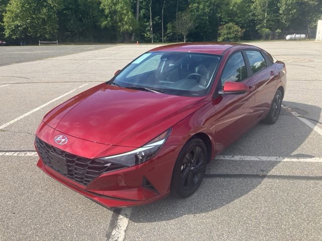 Used 2023 Hyundai Elantra SEL w/ Cargo Package