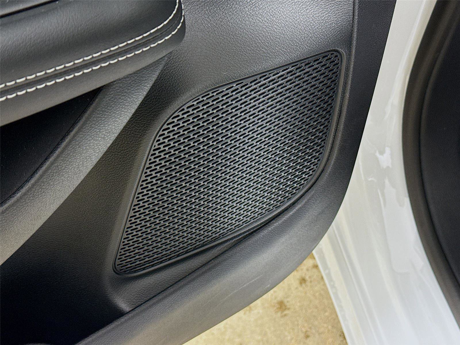 New 2026 Chrysler Pacifica Select image 20