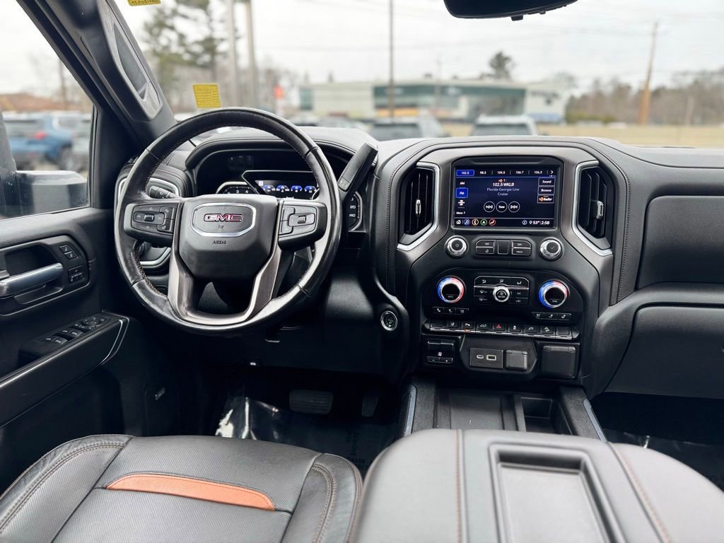 Used 2020 GMC Sierra 2500 AT4 w/ Technology Package image 12