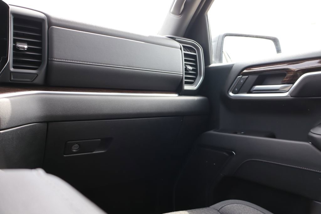 Used 2023 GMC Sierra 1500 Elevation image 41