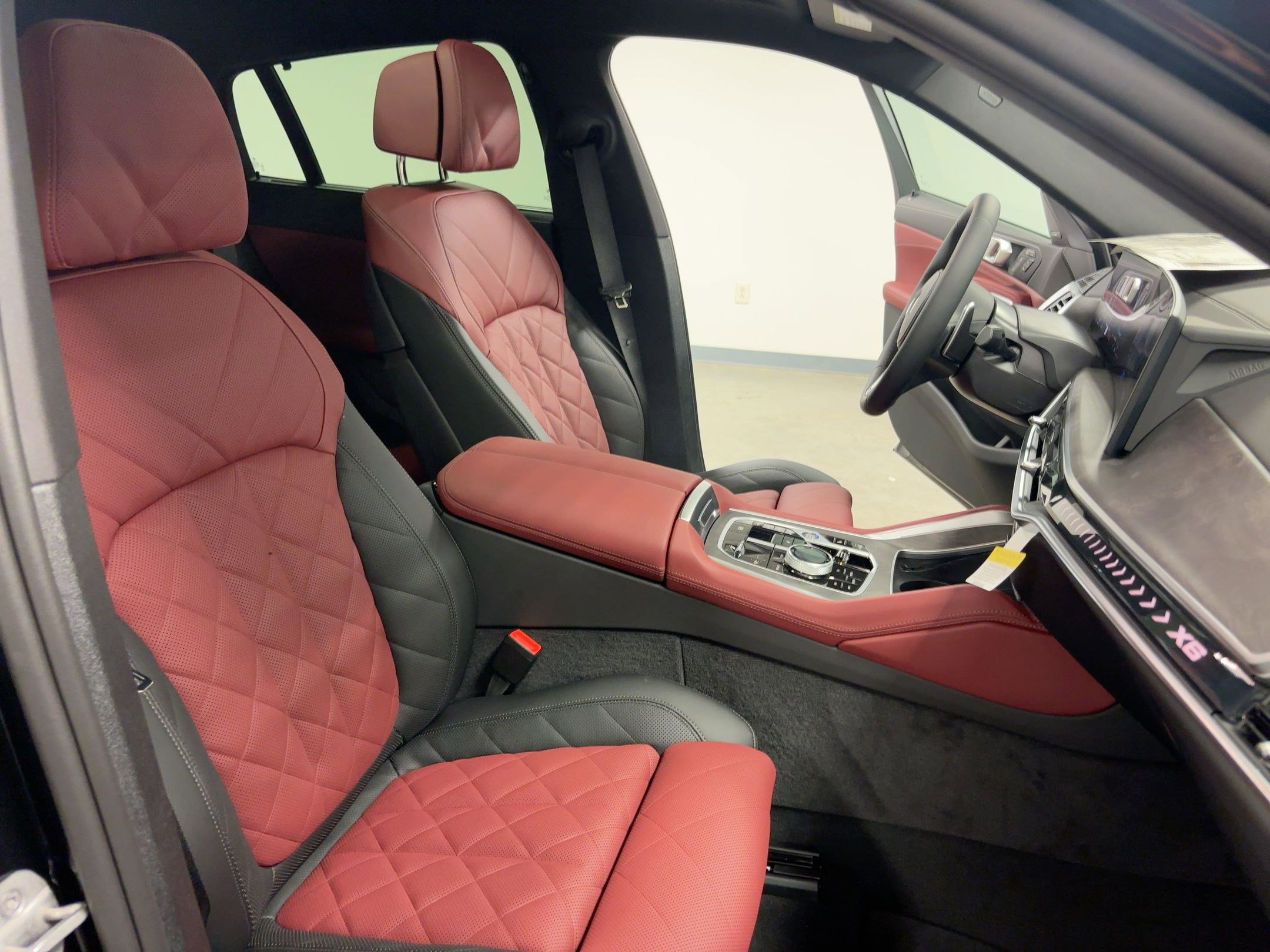 New 2026 BMW X6 xDrive40i w/ Executive Package image 31