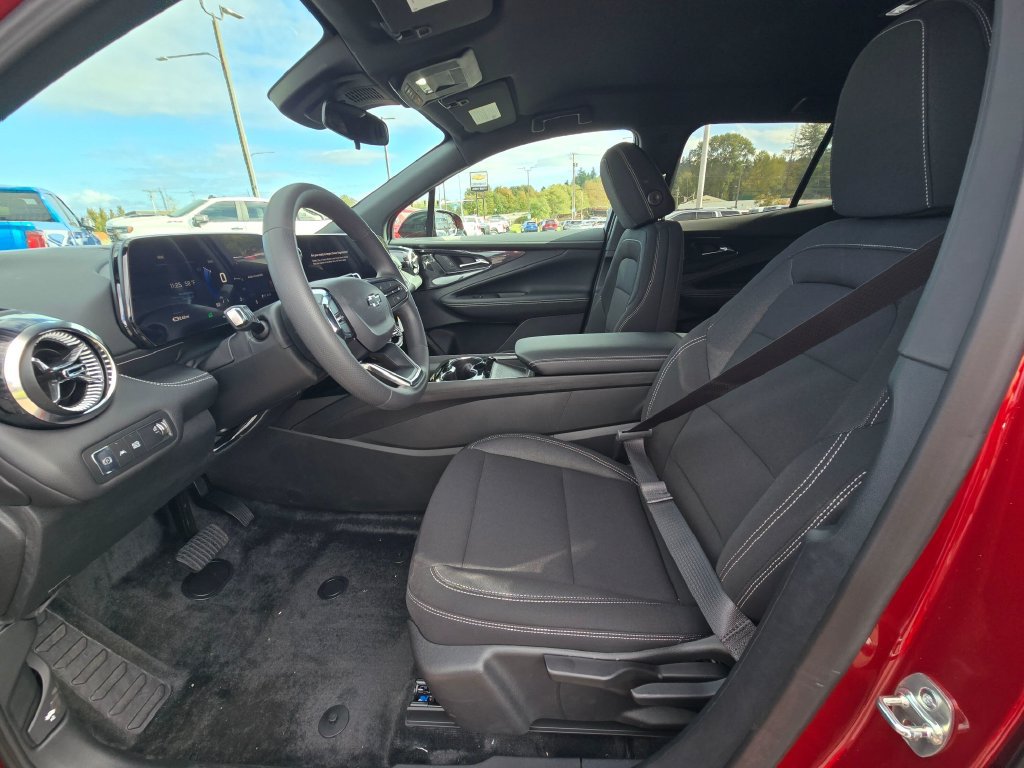 New 2026 Chevrolet Blazer EV LT w/ Midnight/Sport Edition AWD/4WD image 16
