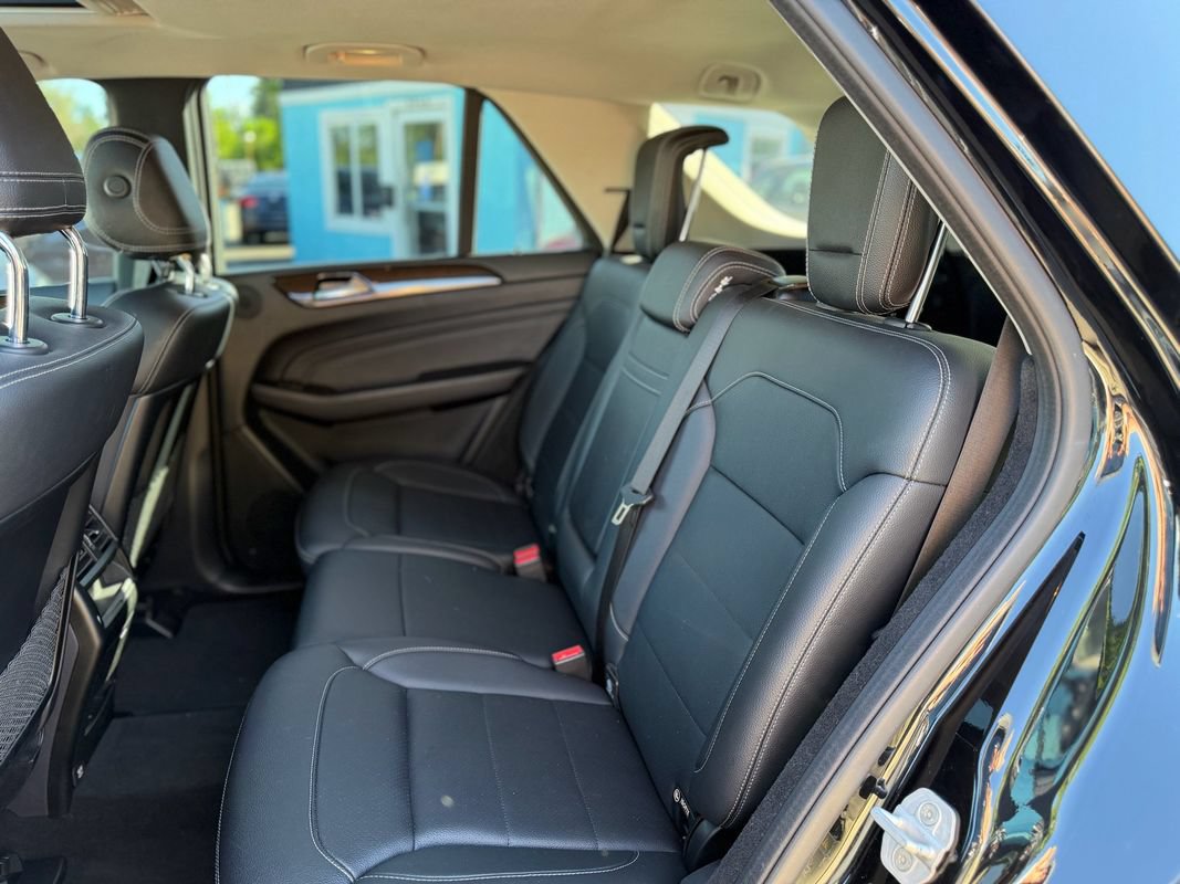 Used 2015 Mercedes-Benz ML 350 4MATIC image 9