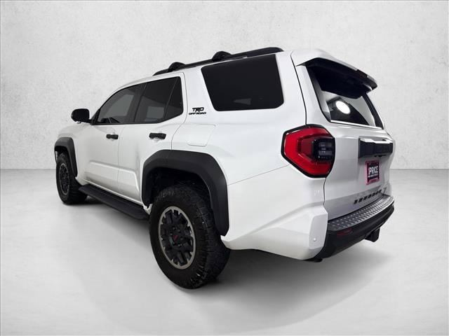 Used 2025 Toyota 4Runner TRD Off-Road Premium AWD/4WD image 5