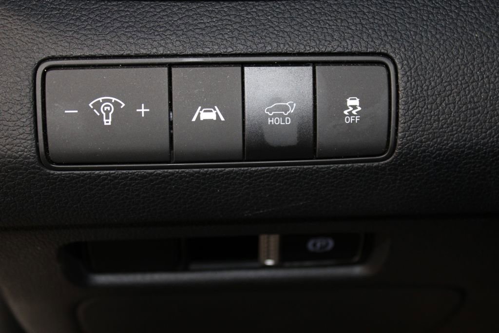 Used 2022 Hyundai Santa Fe SEL w/ Convenience Package FWD image 21