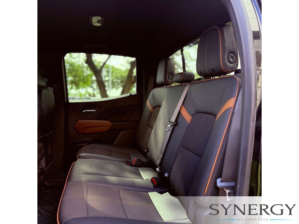 Used 2024 GMC Canyon AT4 AWD/4WD image 27