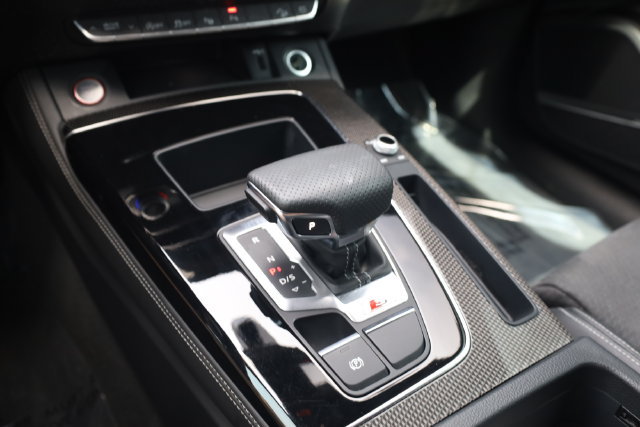 Used 2023 Audi SQ5 Prestige AWD/4WD image 27