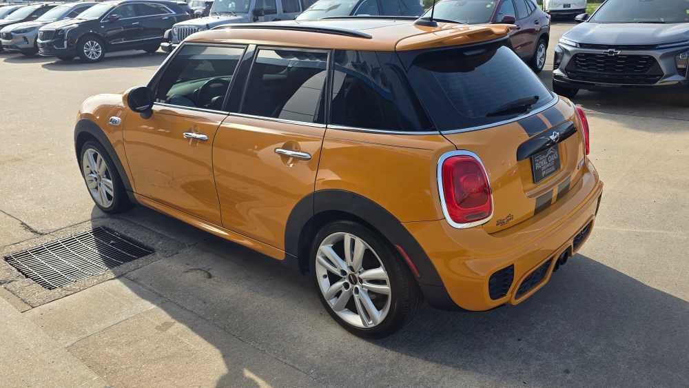 Used 2016 MINI Cooper S image 3