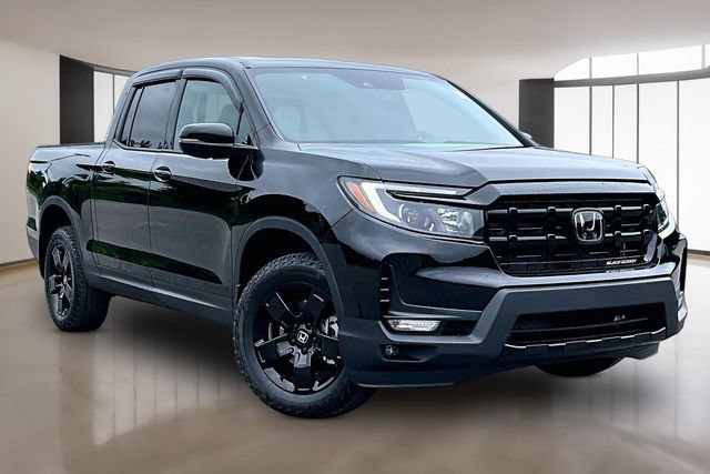 Used 2025 Honda Ridgeline Black Edition image 3