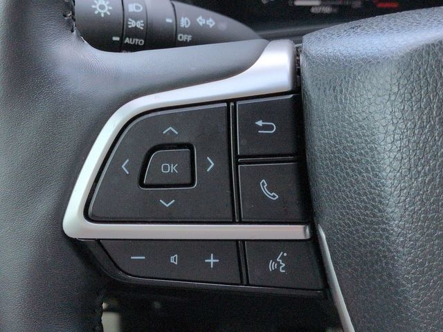 Used 2024 Toyota Grand Highlander FWD image 23