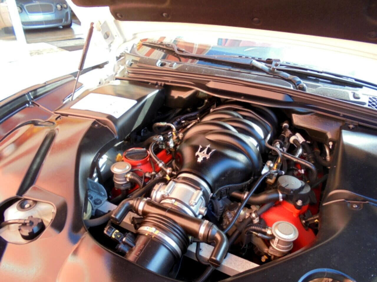 Used 2017 Maserati GranTurismo Sport image 37