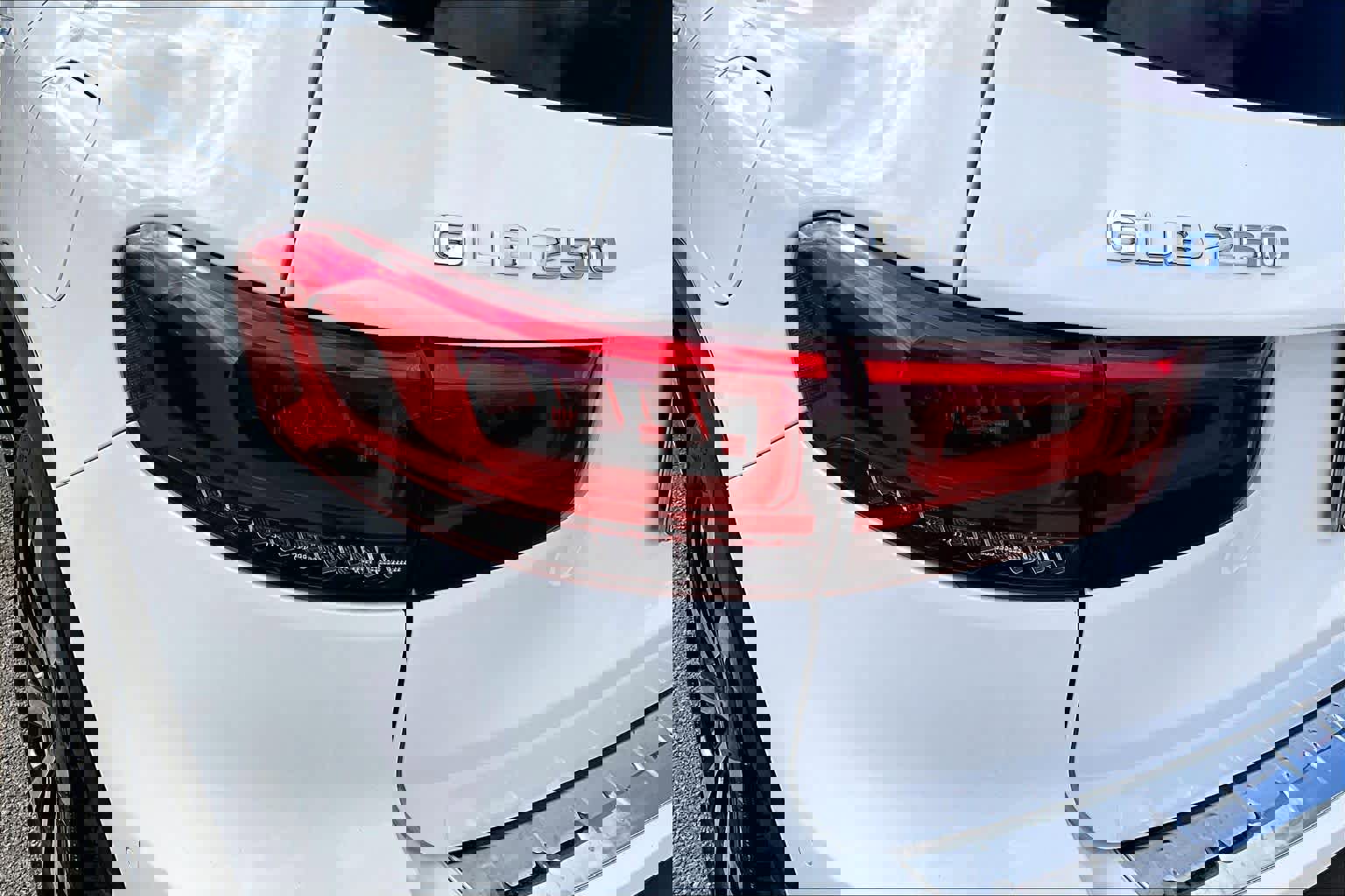 Certified 2021 Mercedes-Benz GLB 250 image 28