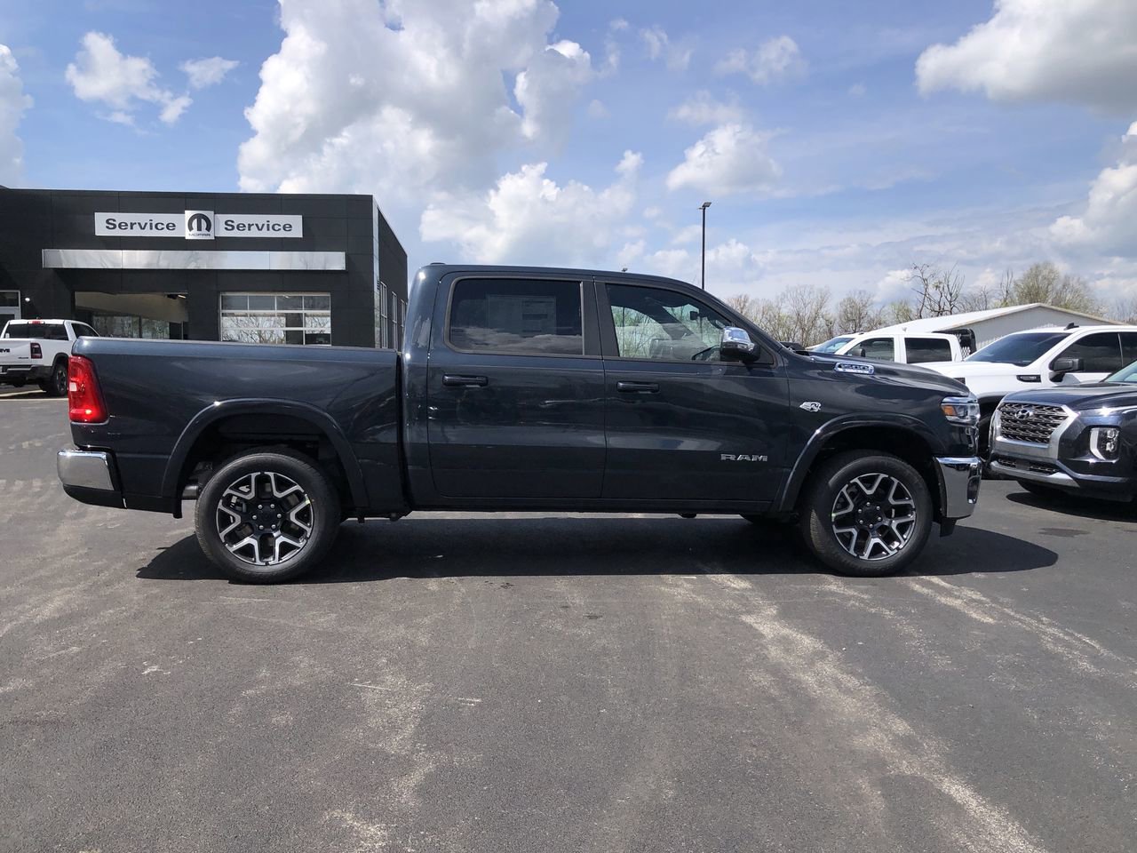 New 2026 RAM 1500 Laramie image 14