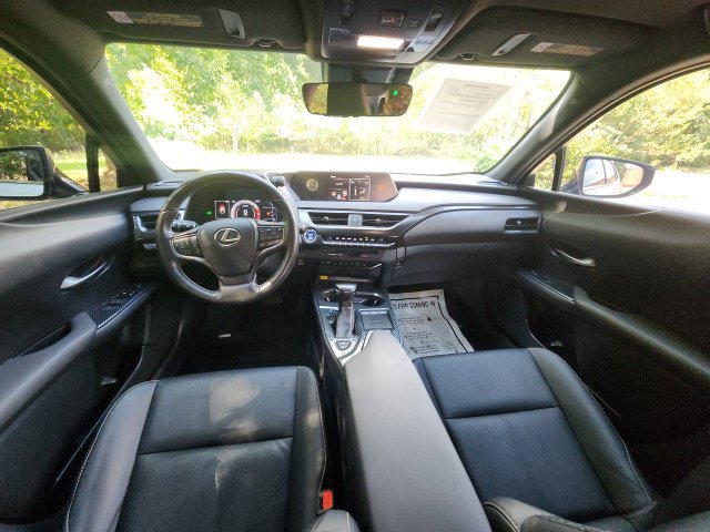 Used 2020 Lexus UX 250h w/ Premium Package AWD/4WD image 35
