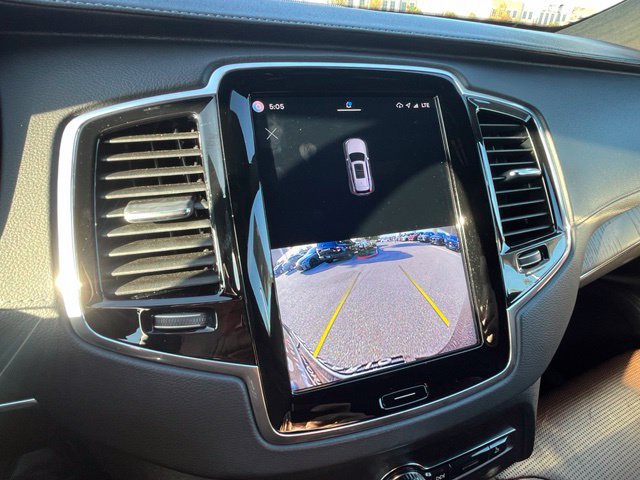 Used 2023 Volvo XC90 T8 Ultimate w/ Lounge Package AWD/4WD image 23