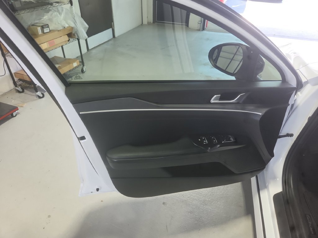 Used 2023 Kia K5 GT-Line w/ GT-Line Premium Package FWD image 13