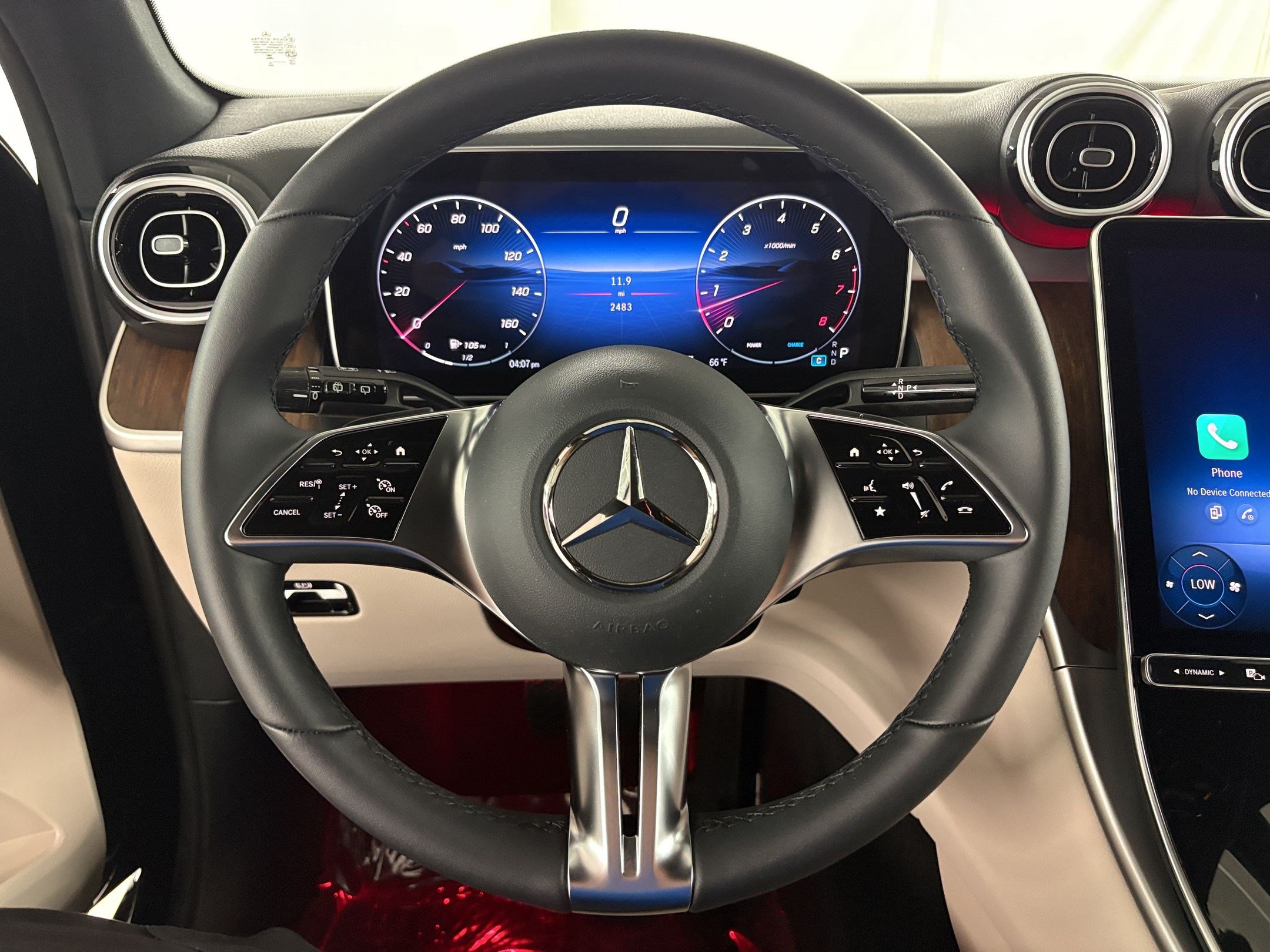 Certified 2026 Mercedes-Benz GLC 300 image 11