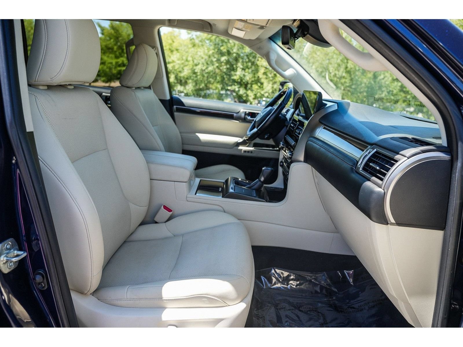 Used 2022 Lexus GX 460 Premium AWD/4WD image 17