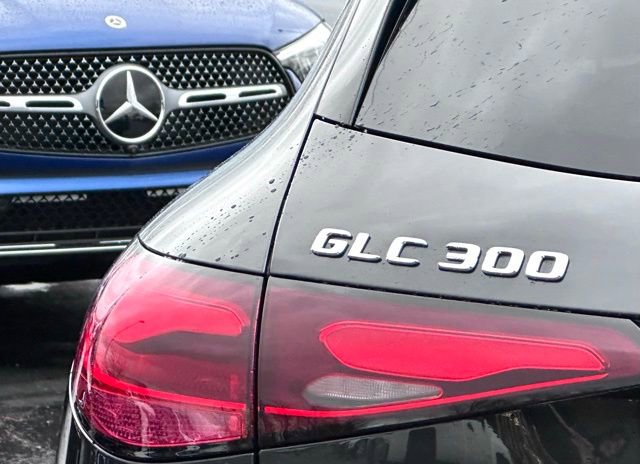 New 2026 Mercedes-Benz GLC 300 4MATIC image 9