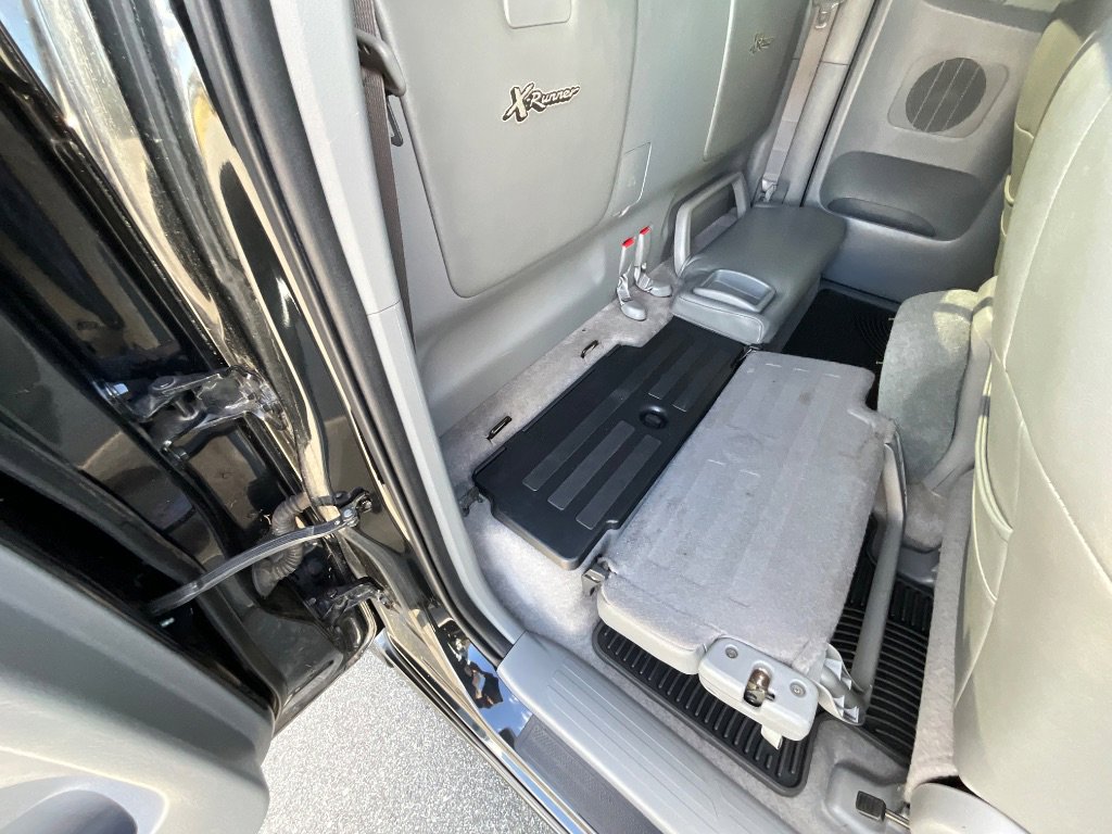 Used 2006 Toyota Tacoma X-Runner RWD image 30