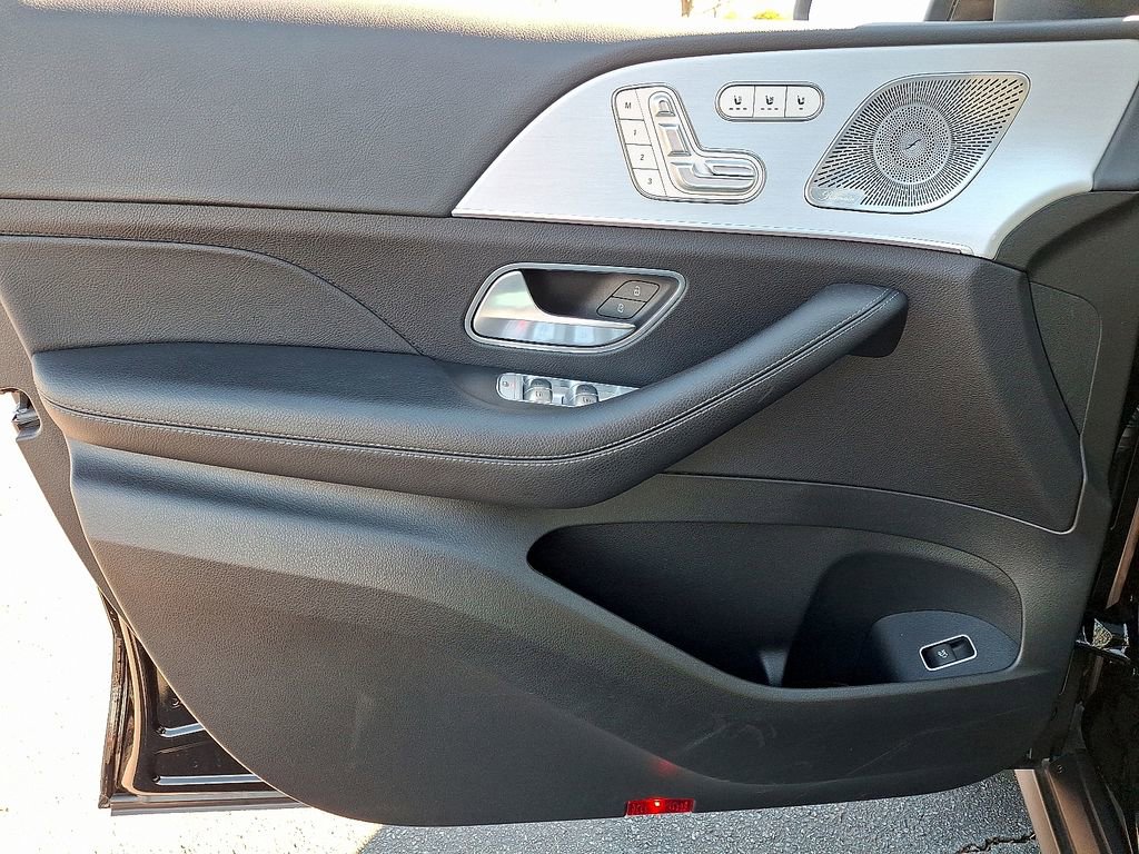 Used 2025 Mercedes-Benz GLE 350 4MATIC image 12