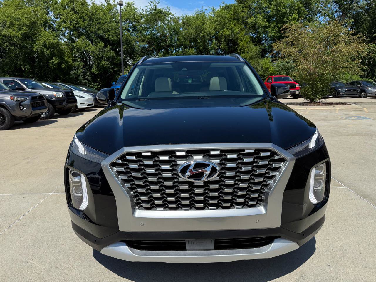 Used 2021 Hyundai Palisade SEL w/ Premium Package AWD/4WD image 2