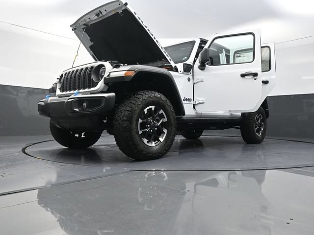 Used 2024 Jeep Wrangler Unlimited Rubicon 4xe AWD/4WD image 31