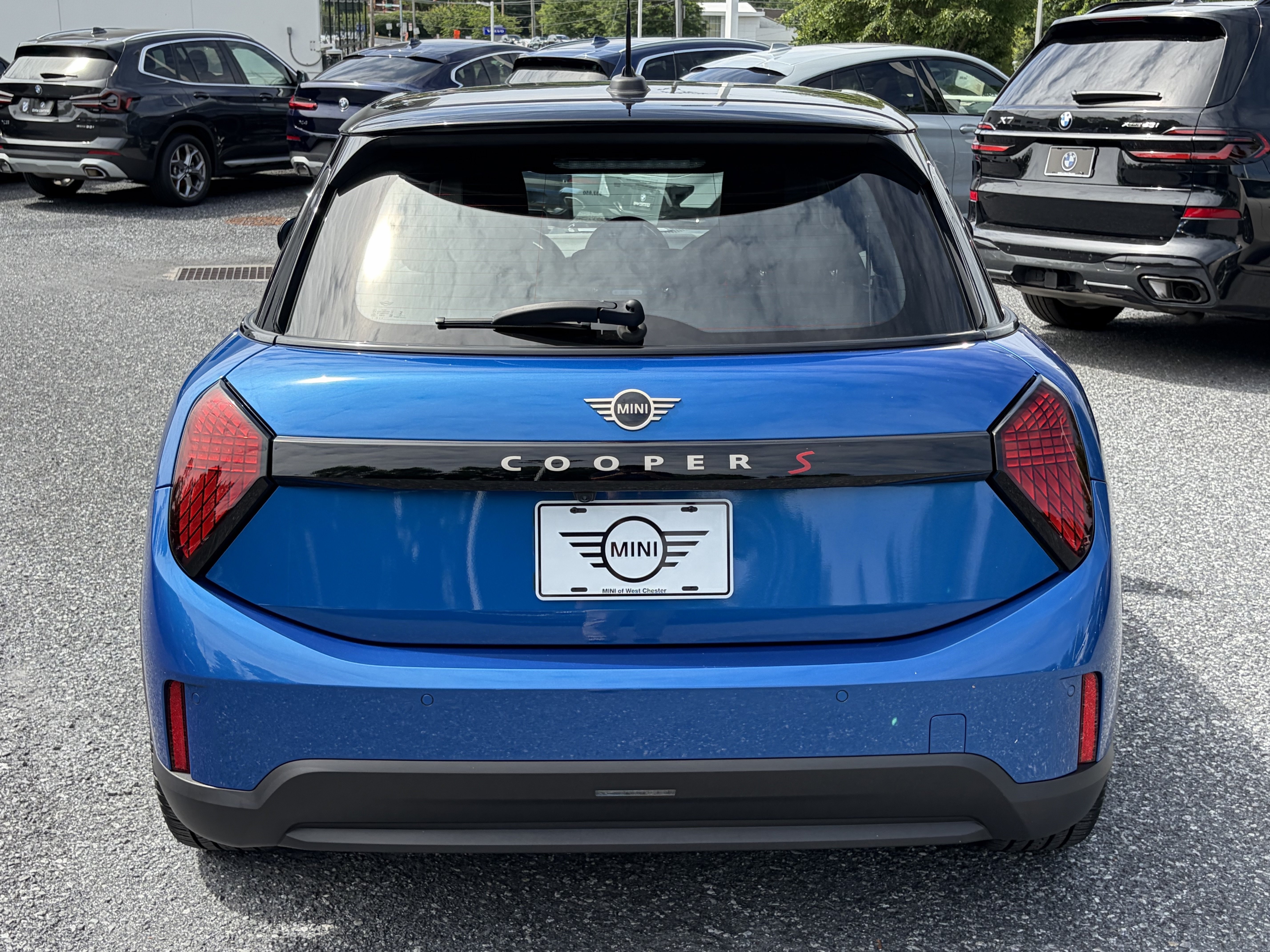 Used 2025 MINI Cooper S FWD image 7