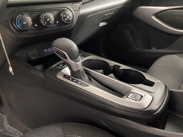 Certified 2024 Chevrolet Trax LS w/ LS Convenience Package FWD image 27