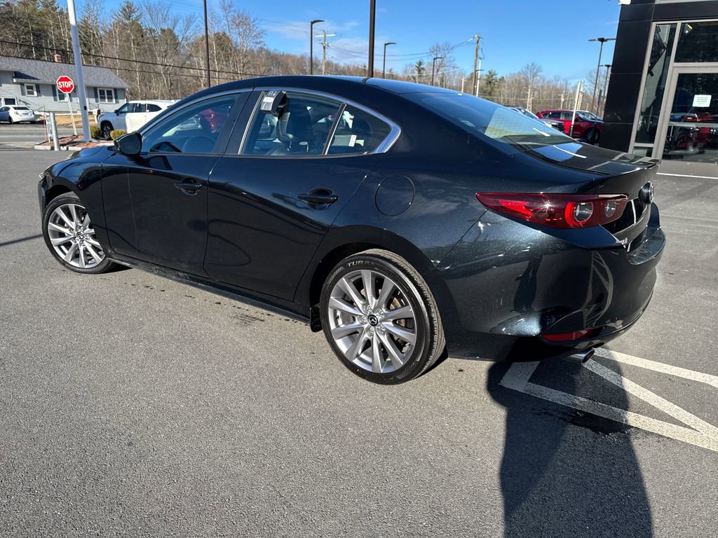 Used 2022 MAZDA MAZDA3 s image 3