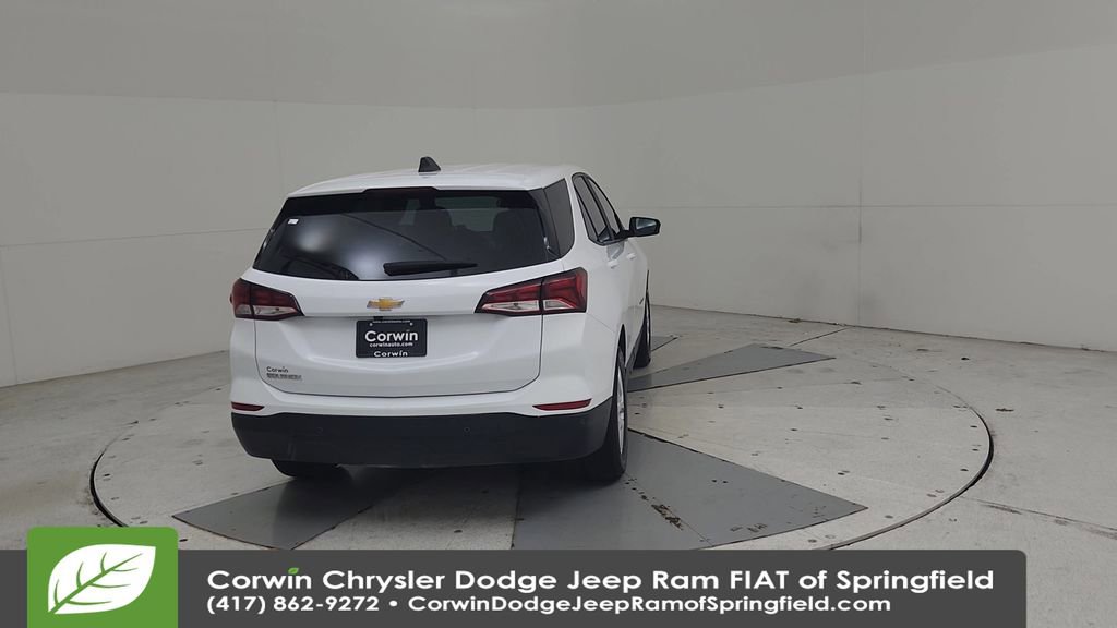 Used 2024 Chevrolet Equinox LS w/ LS Convenience Package FWD image 12