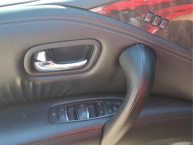 Used 2023 Nissan Armada Platinum w/ Captain's Chairs Package RWD image 17