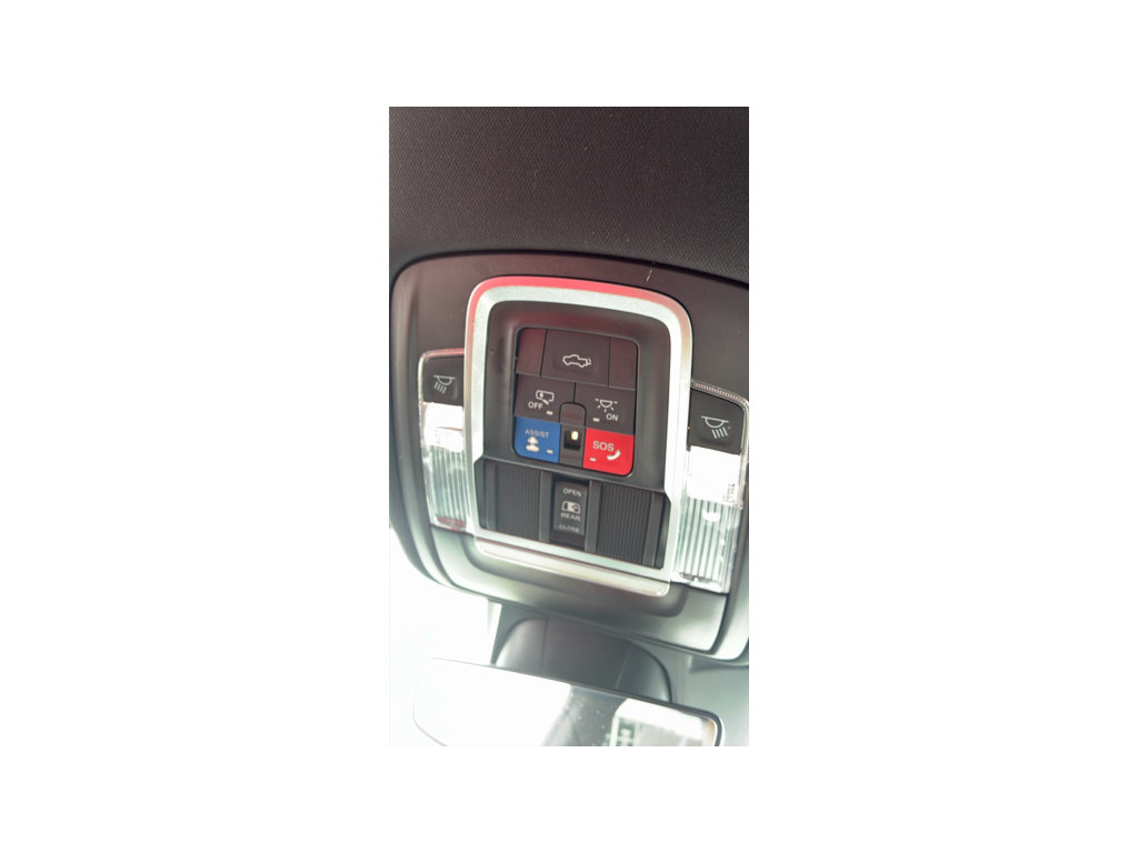 Used 2022 RAM 1500 Limited w/ Body-Colour Bumper Group AWD/4WD image 20