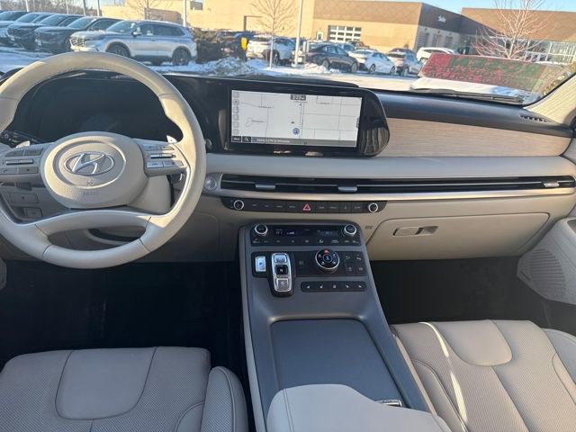 Used 2023 Hyundai Palisade Limited image 27