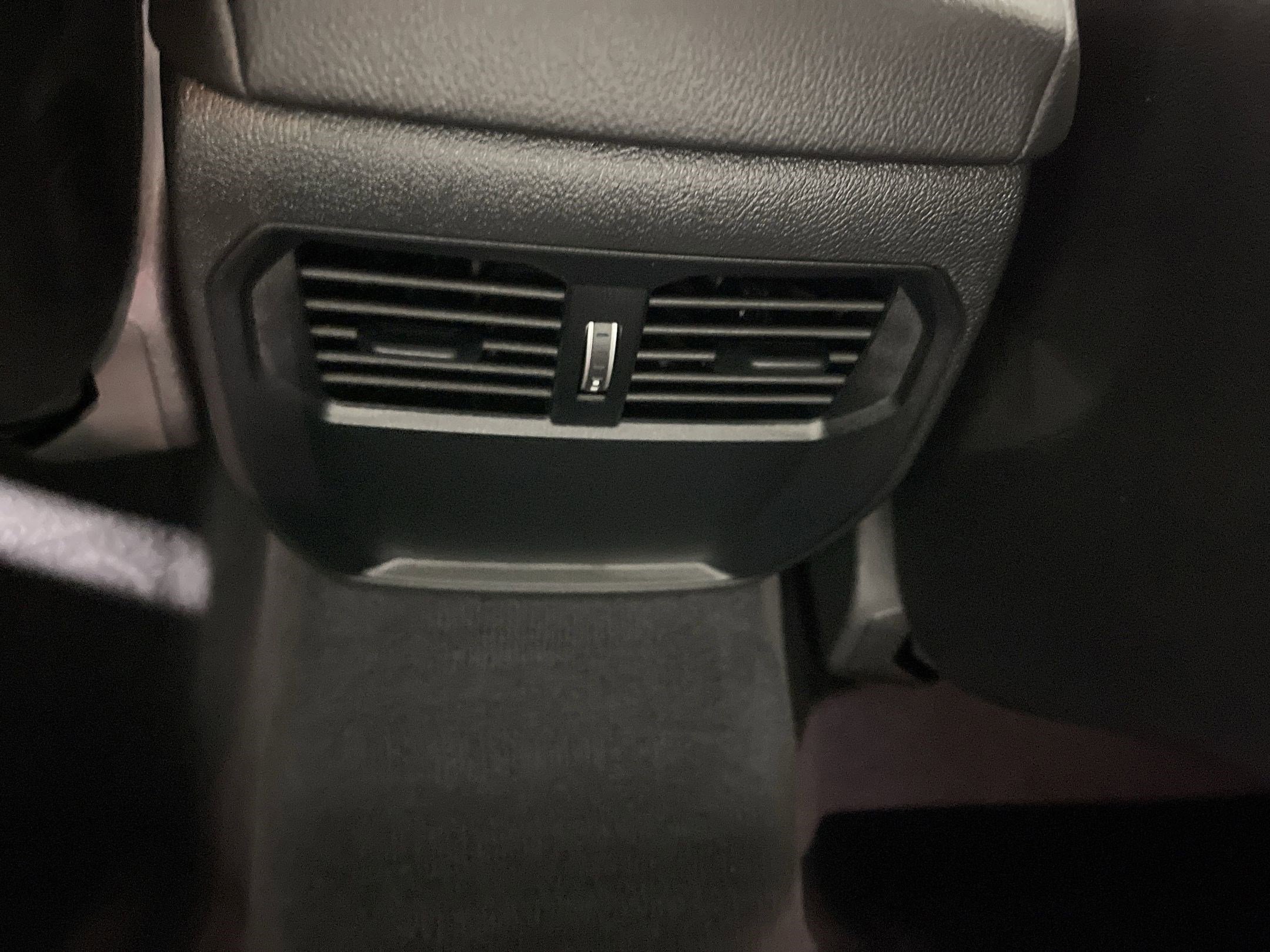 Used 2026 BMW 430i Coupe w/ M Sport Package image 29