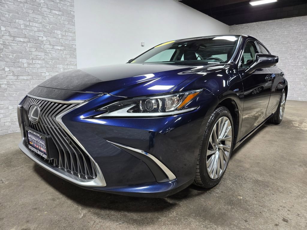 Used 2019 Lexus ES 350 Luxury w/ Accessory Package 2 image 5