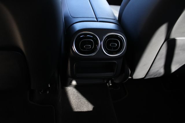 Certified 2024 Mercedes-Benz GLC 300 4MATIC image 23