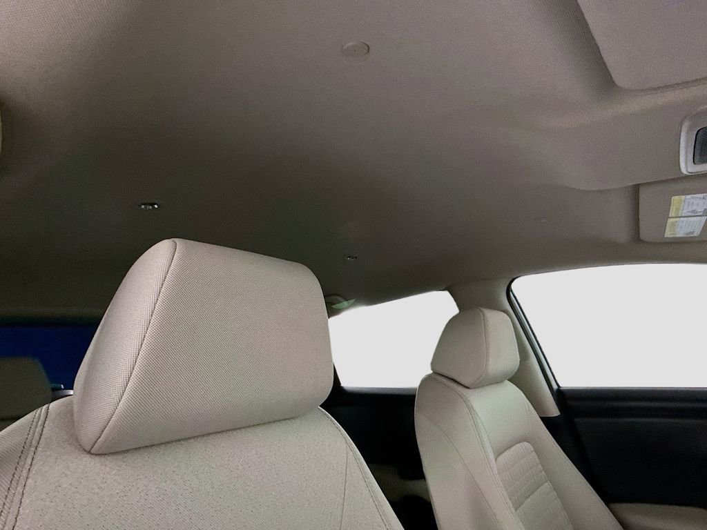 Certified 2025 Honda HR-V LX image 18