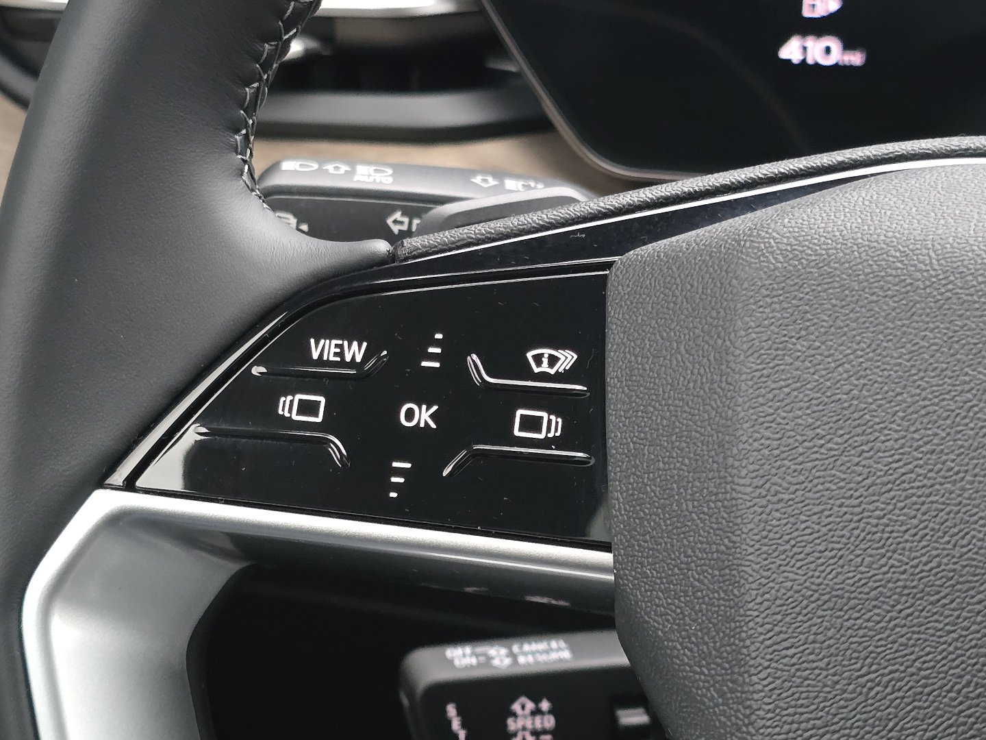 Certified 2025 Audi Q5 Prestige image 23