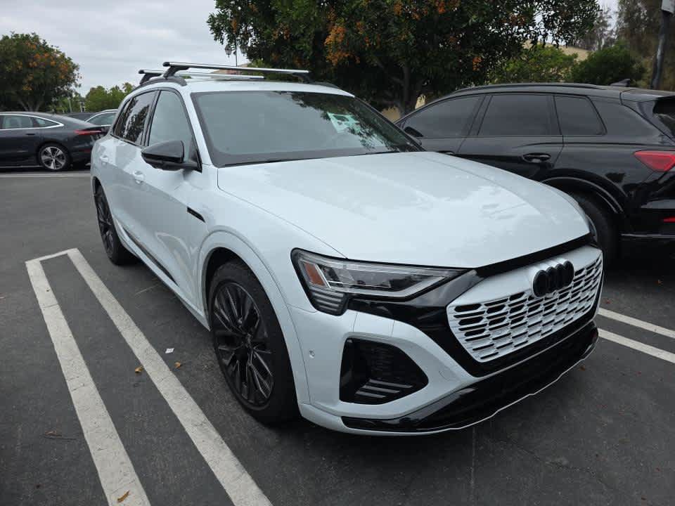 Used 2024 Audi Q8 e-tron Prestige AWD/4WD image 3
