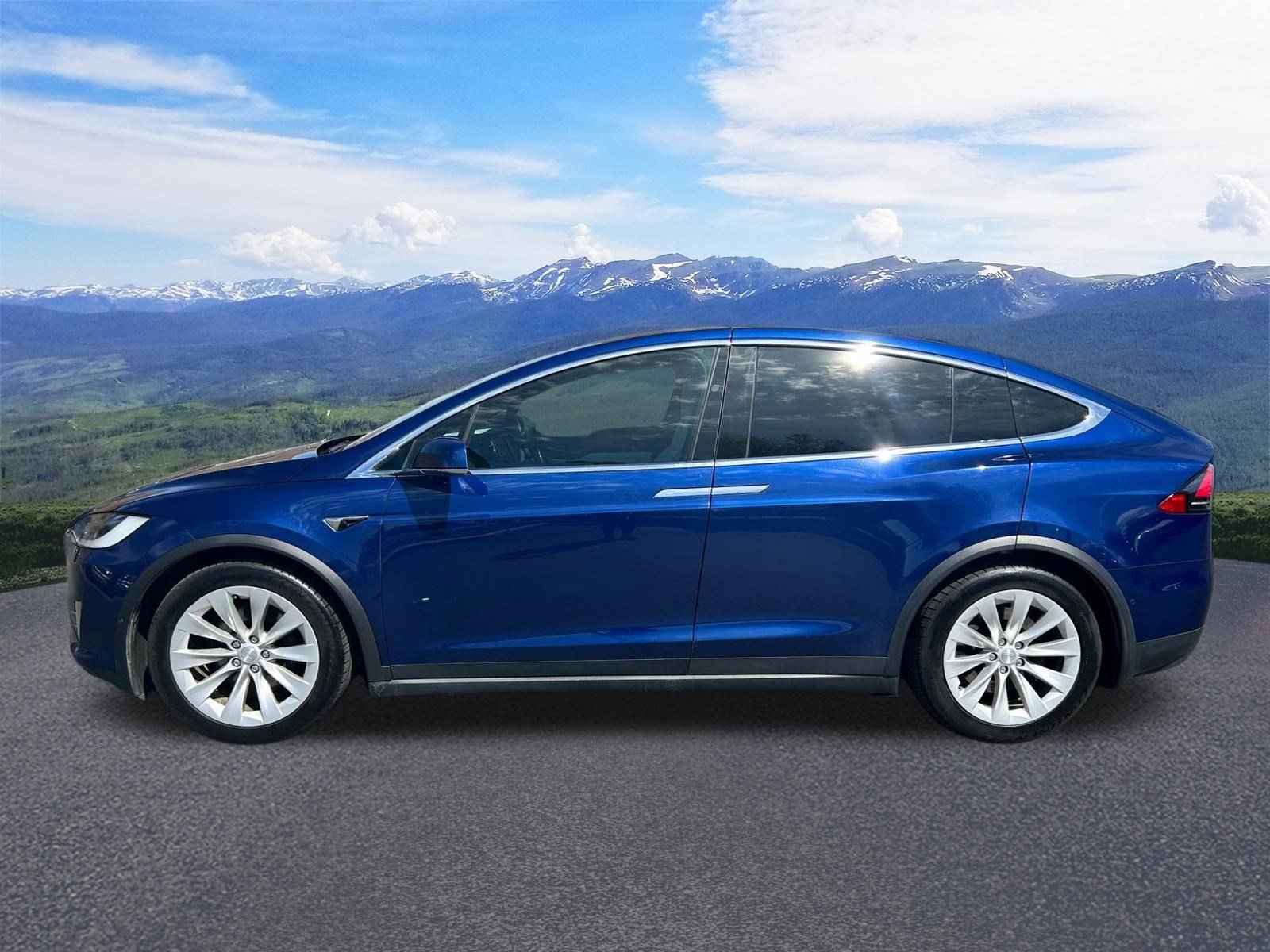 Used 2017 Tesla Model X 75D image 2