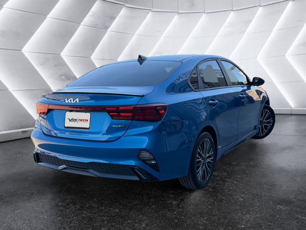 Used 2024 Kia Forte GT-Line w/ GT-Line Premium Package image 4