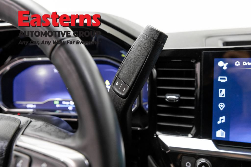 Used 2023 Chevrolet Silverado 1500 LT AWD/4WD image 12